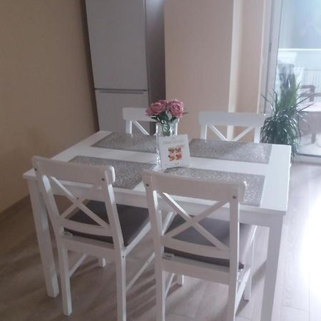 Juli'S Apartment ออราแด ภายนอก รูปภาพ