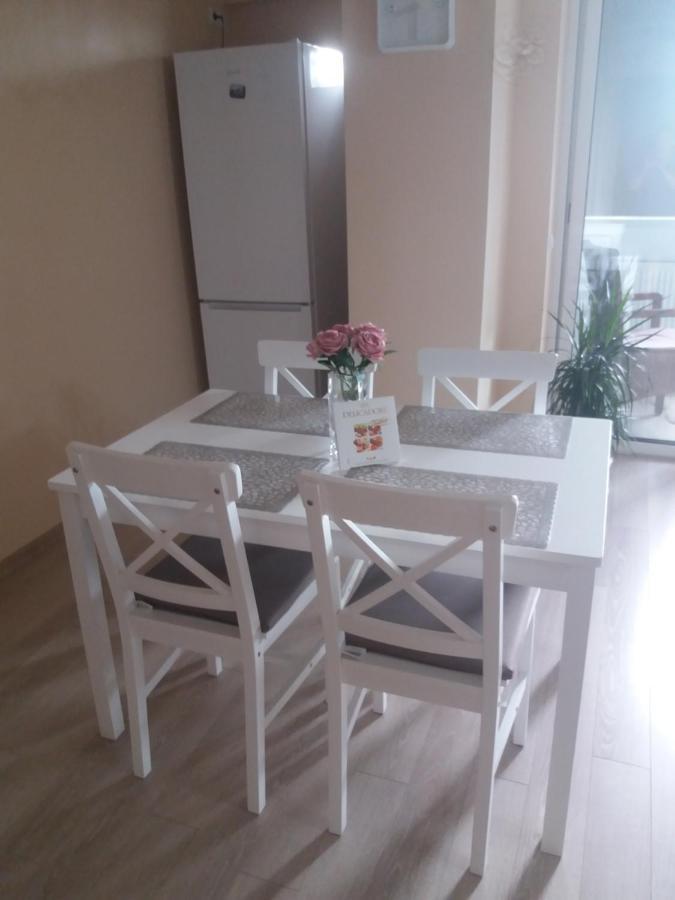 Juli'S Apartment ออราแด ภายนอก รูปภาพ